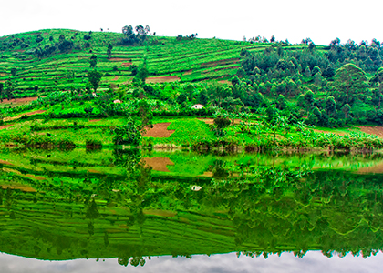 Lake Bunyonyi i Uganda